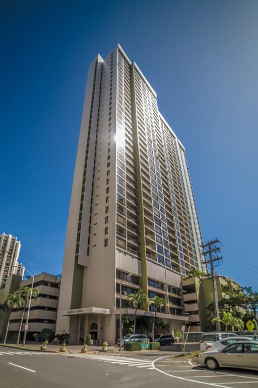Waikiki Sunset Mountain View Near Beach With Parking Honolulu Exterior foto